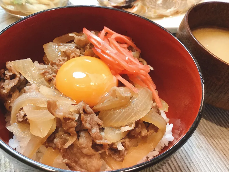 今宵は、牛丼さん😋|アライさんさん