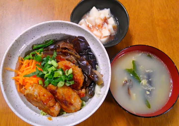 ７月３日　厚切り豚の生姜焼き丼　山芋と梅の甘酢和え　きくらげと卵の中華スープ|いもこ。さん