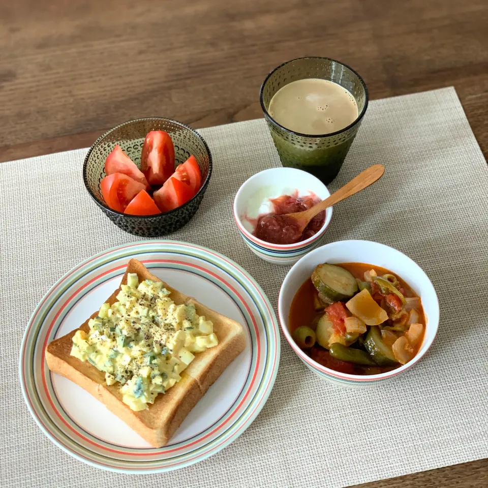 Snapdishの料理写真:今日の朝ごはん|ぺんぎんさん