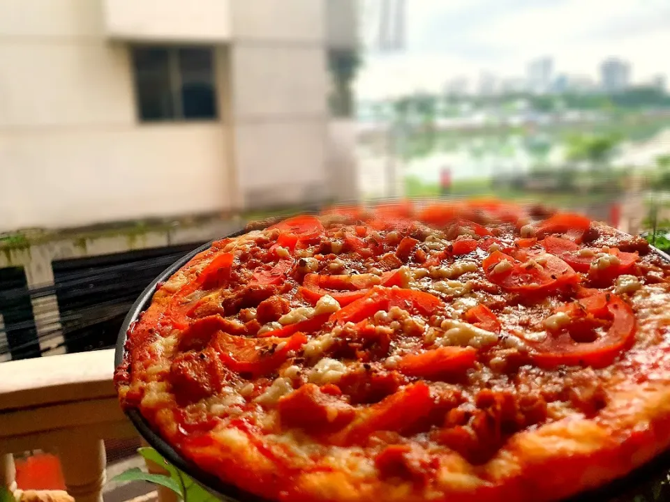 Chicken Tomato Pizza|Sabrina R.さん