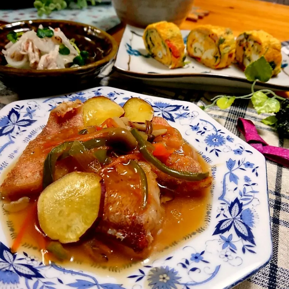 容子さんの料理 胡麻油香る 赤魚の夏野菜あんかけ☆|とまと🍅さん