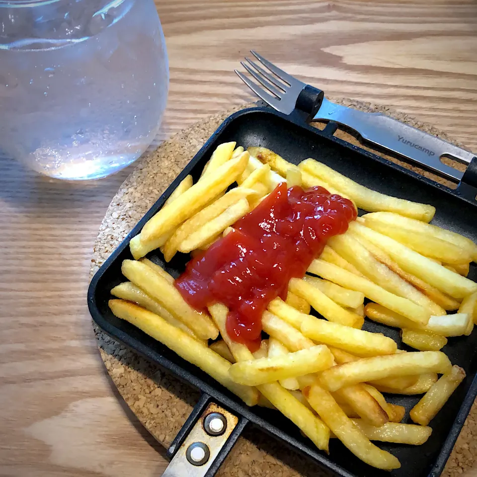 明るく時間からレモン🍋サワーとポテトフライ🍟|Jean Nobyさん