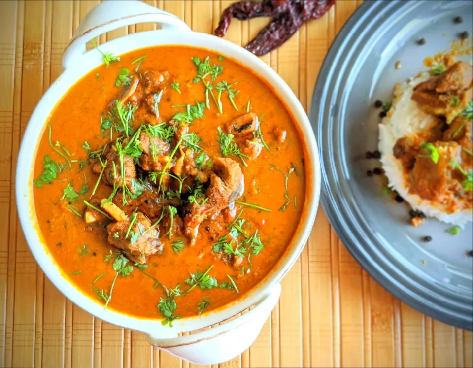 # Lunch .. Traditional Mutton curry with white rice|nivedhasankar64@gmail.comさん