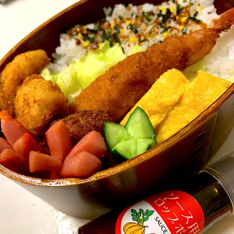 Snapdishの料理写真:ミックスフライ弁当|あささん