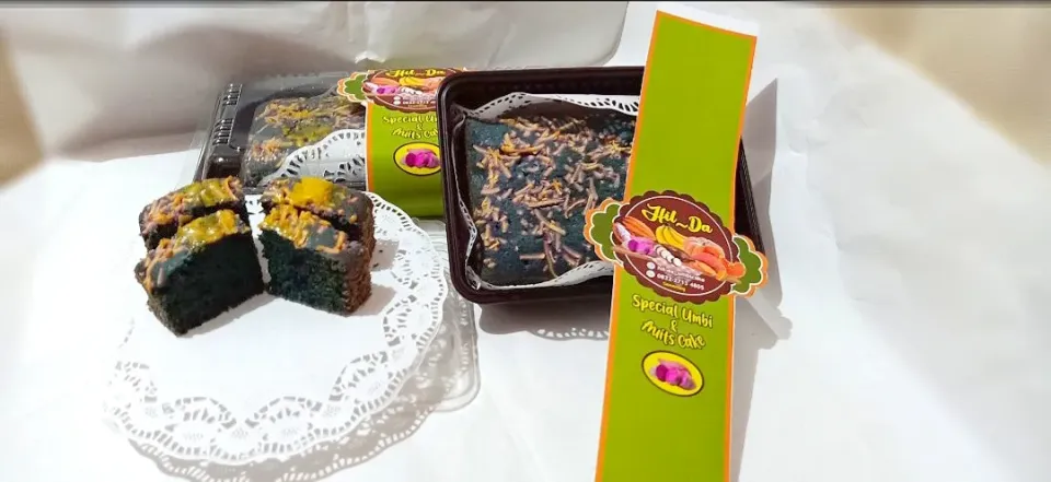 special ketela ungu cake|Esti Sanggar Riasさん