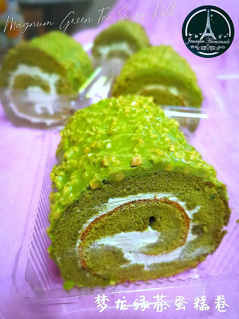 Snapdishの料理写真:Magnum Green Tea Swiss Roll|Jennifer Tingさん