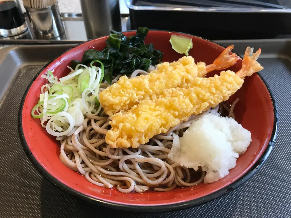 Snapdishの料理写真:冷やしダブル海老天おろしそば|マハロ菊池さん