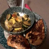 seared chicken breast and sauteed vegetables in butter and garlic and olive oil|Lou S. Alexanderさん