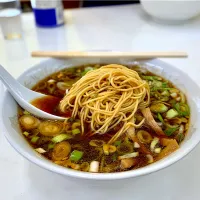 Snapdishの料理写真:醤油ラーメン

#ラーメン|僕にカ、カレヱを……さん