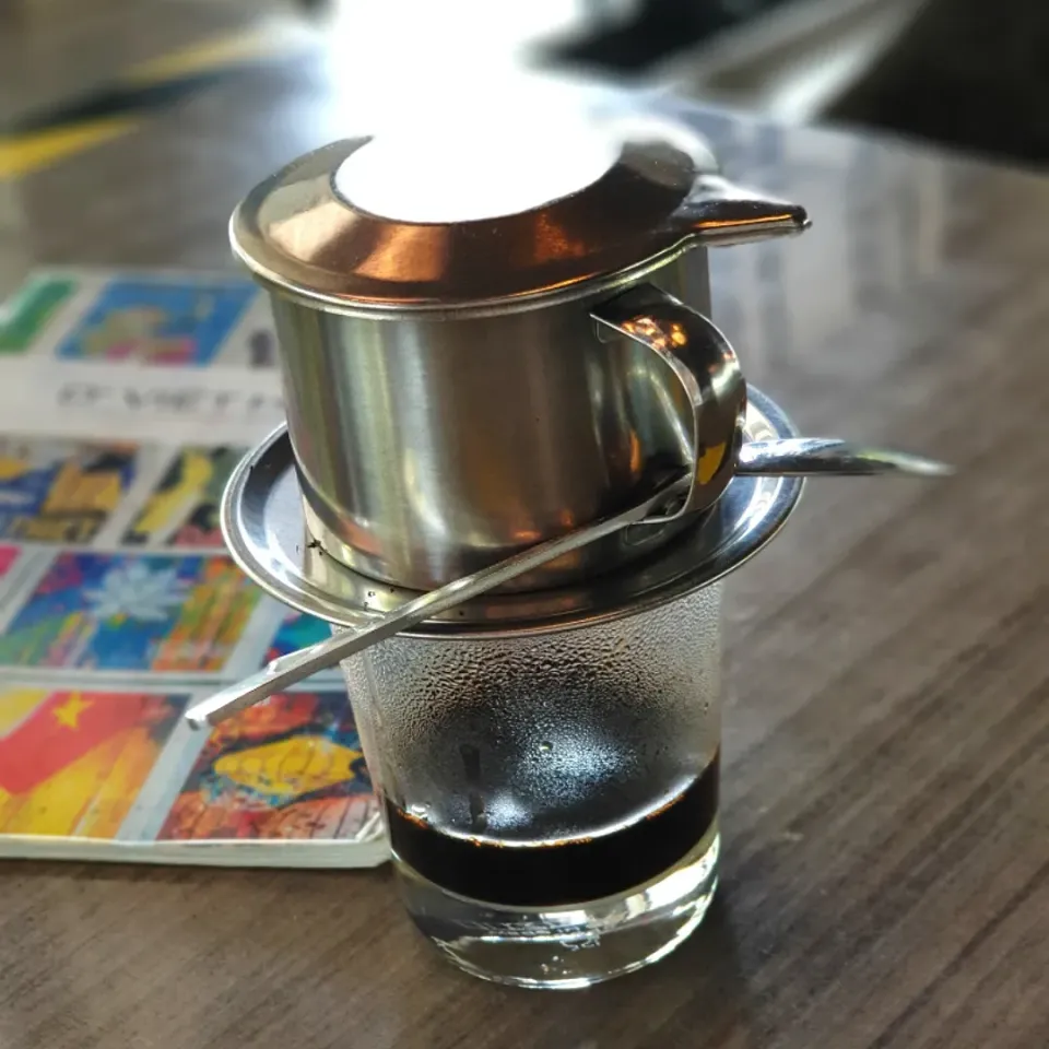 Vietnamese Coffee Drip  🇻🇳|envymaqueenさん