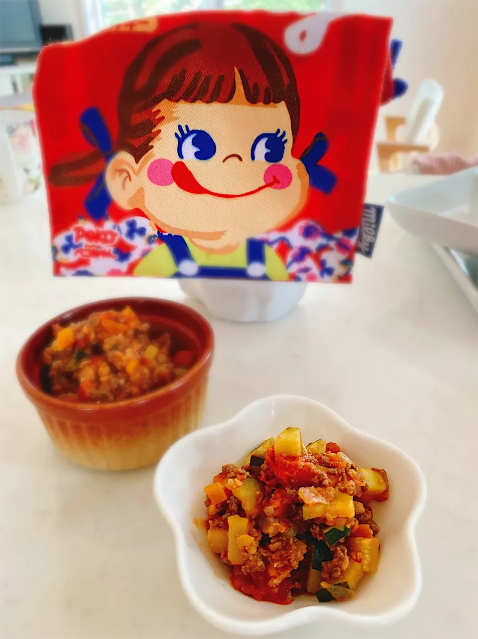 息子への離乳食♡たっぷり夏野菜とお肉とお豆のトマト味噌豆乳煮込み。|ぽき。さん