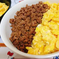 Snapdishの料理写真:二色丼|Nanako Shodaさん