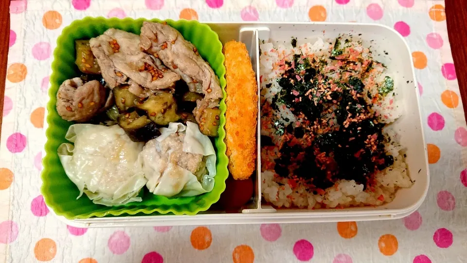 なすと豚肉の胡麻味噌炒め❤️旦那さんお弁当🎵😊|かおるcitronさん