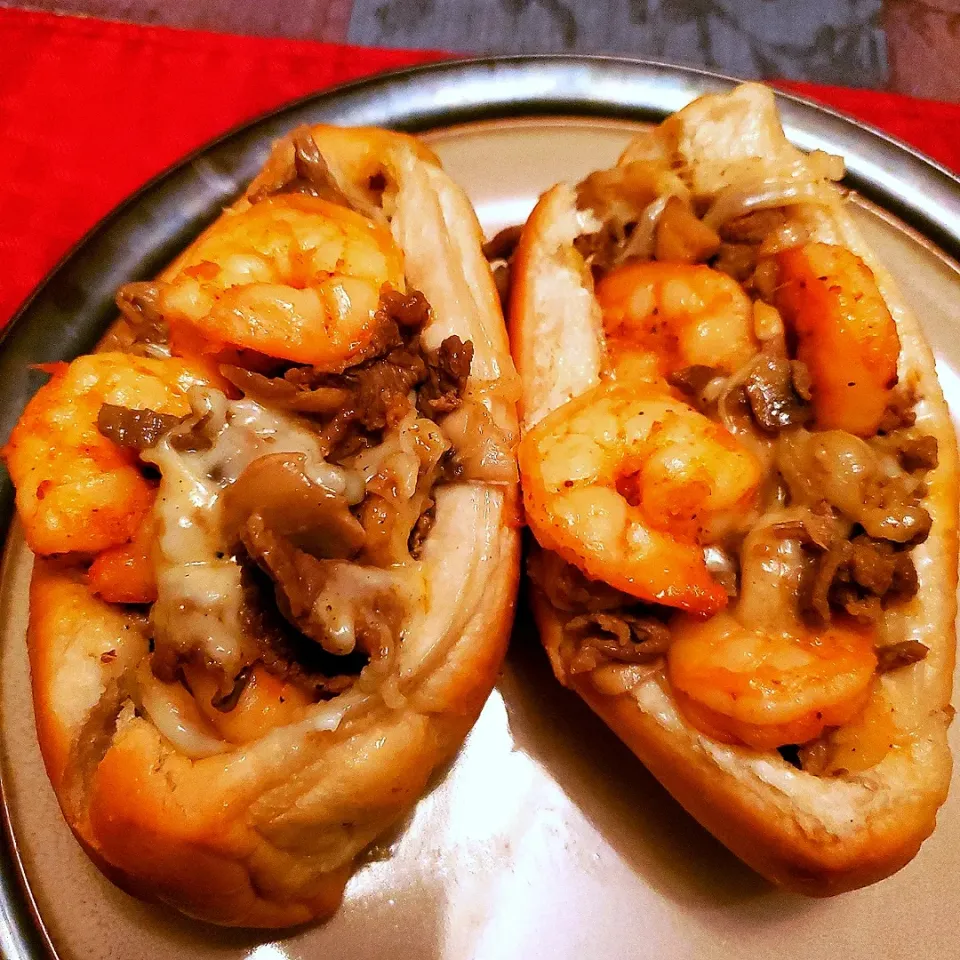 Keke's dish Philly Cheese Steak Roll with Shrimp, Mushrooms, Onions|Kekeさん