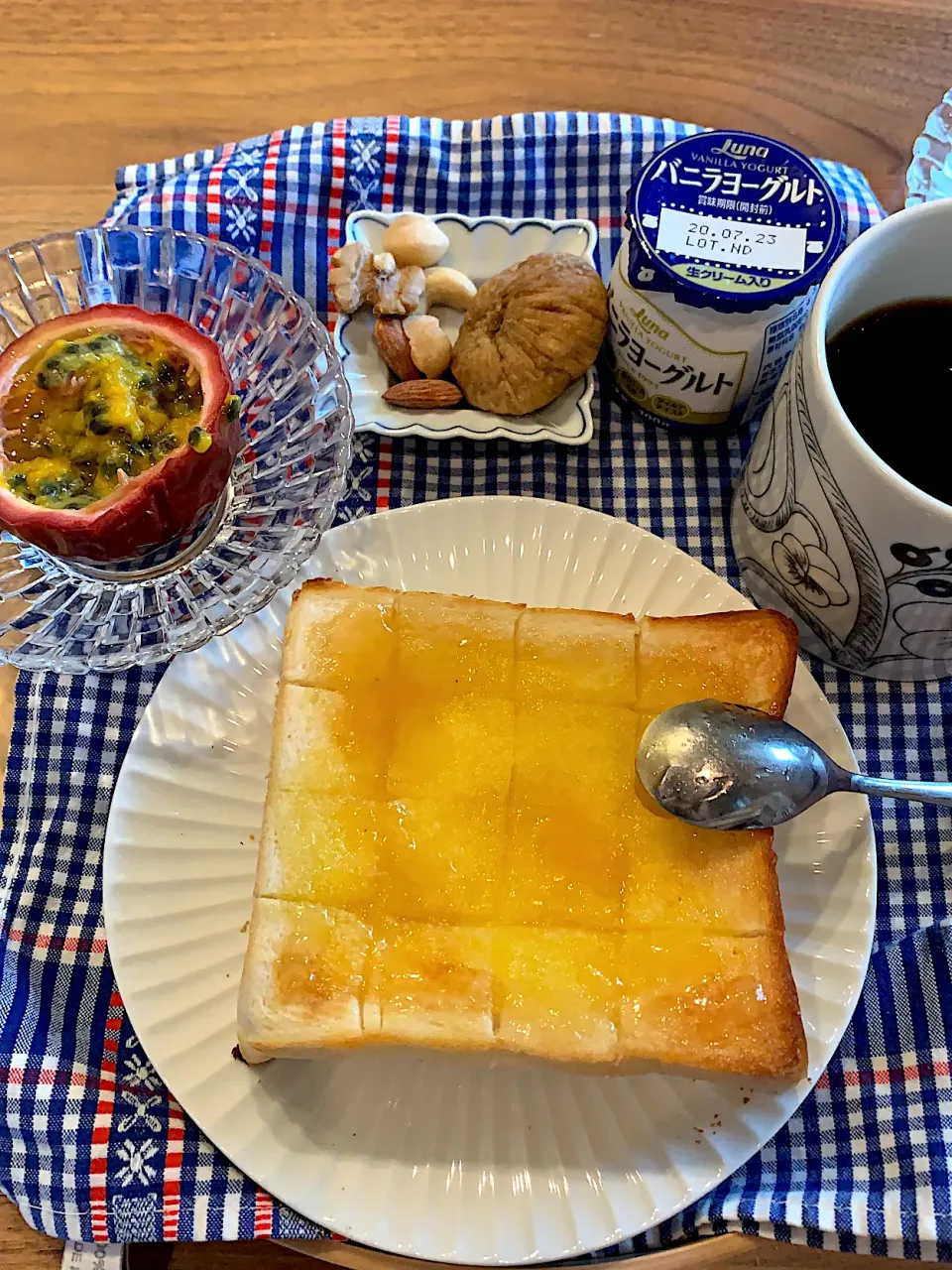 朝ご飯✨ふわふわきめ細かい生食パン|たまにゃんさん