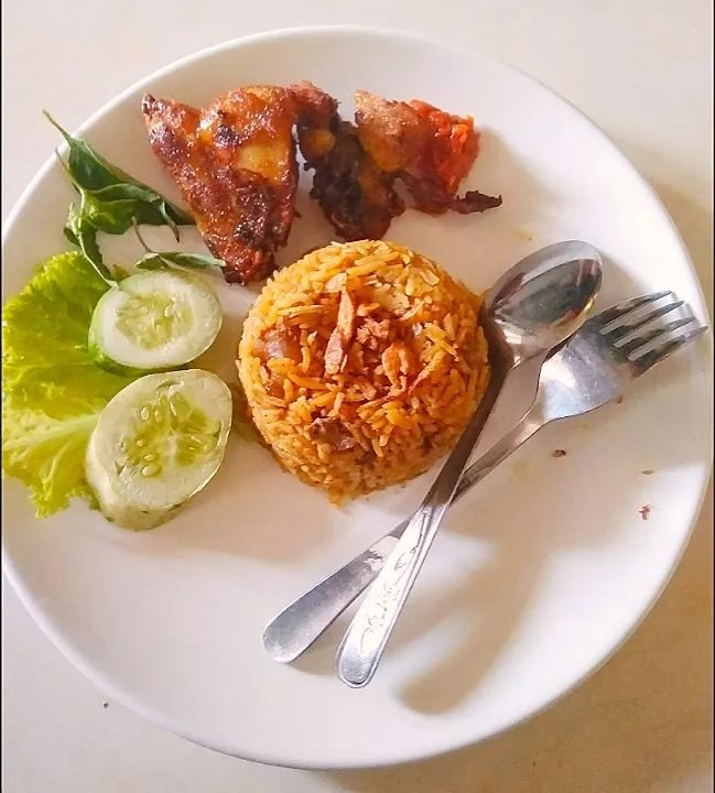 NASI KEBULI ARABIAN FOOD 🍛|Livea Liviさん