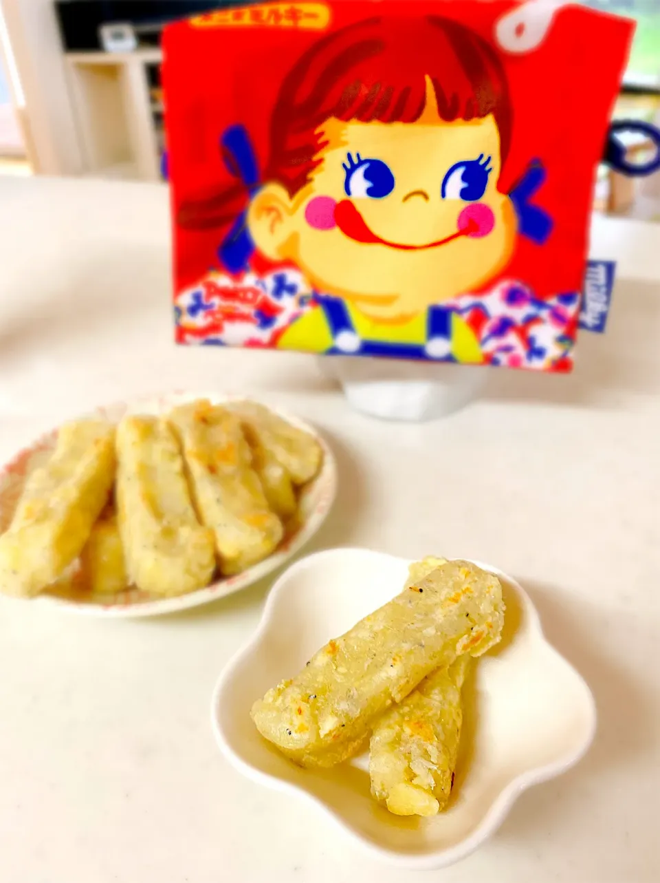 Snapdishの料理写真:手掴み食べシリーズ♡じゃがしらすスティックおやき。|ぽき。さん