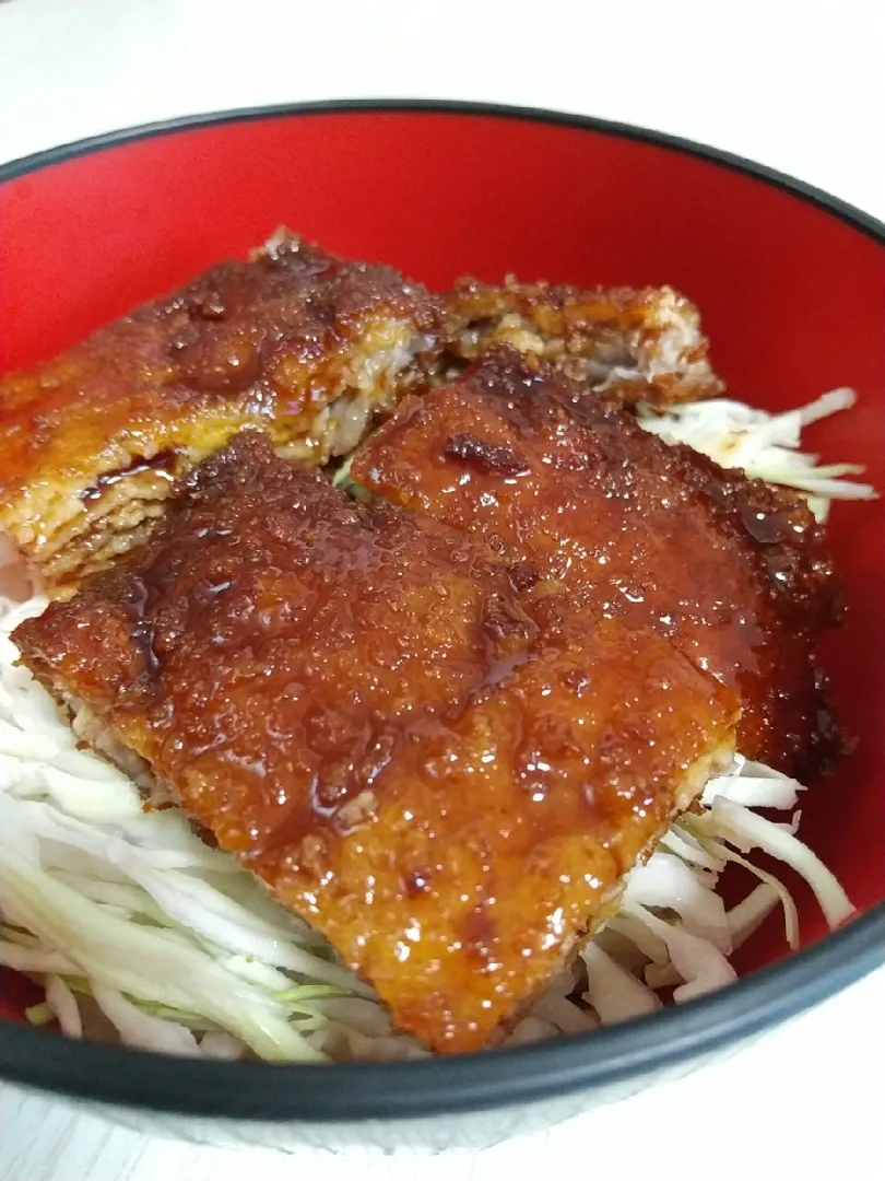 Snapdishの料理写真:☆今日の晩ごはん☆　ソースカツ丼|hamamaさん