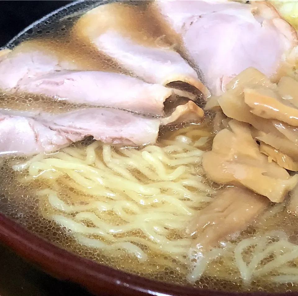 今日は「せせり」を仕込んだのでガラだし醤油ラーメン|ちゅら夏さん