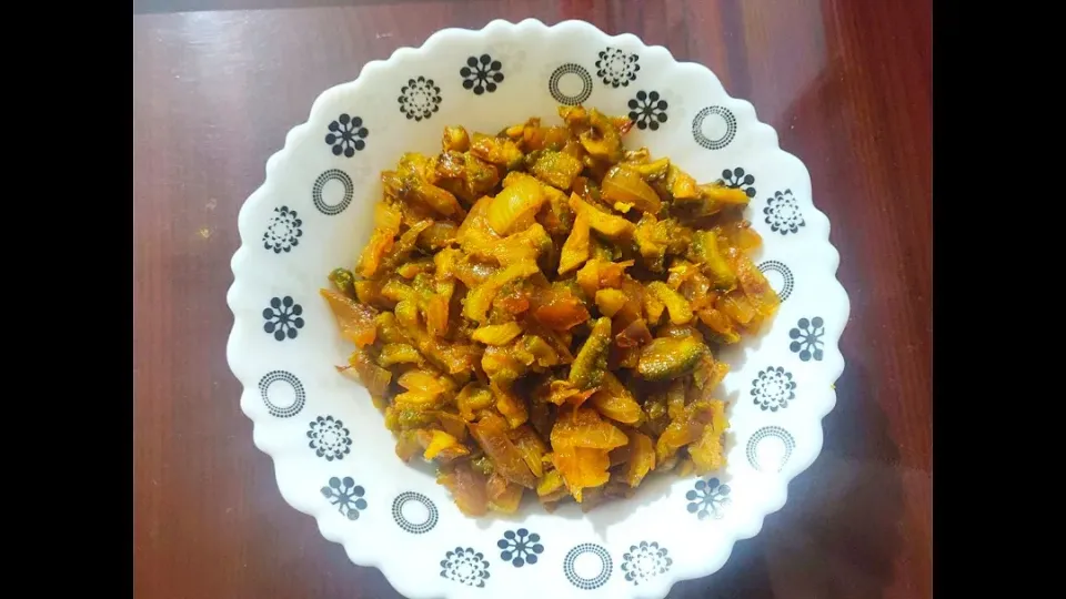 Snapdishの料理写真:Bitter Gourd ki Sabji|Anusha Kurupさん