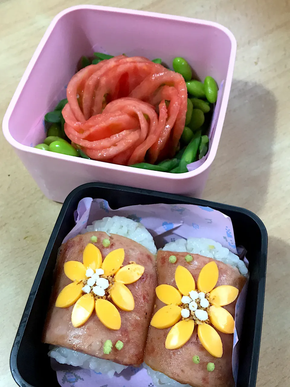 スパムおにぎり弁当🌻|matumotommさん