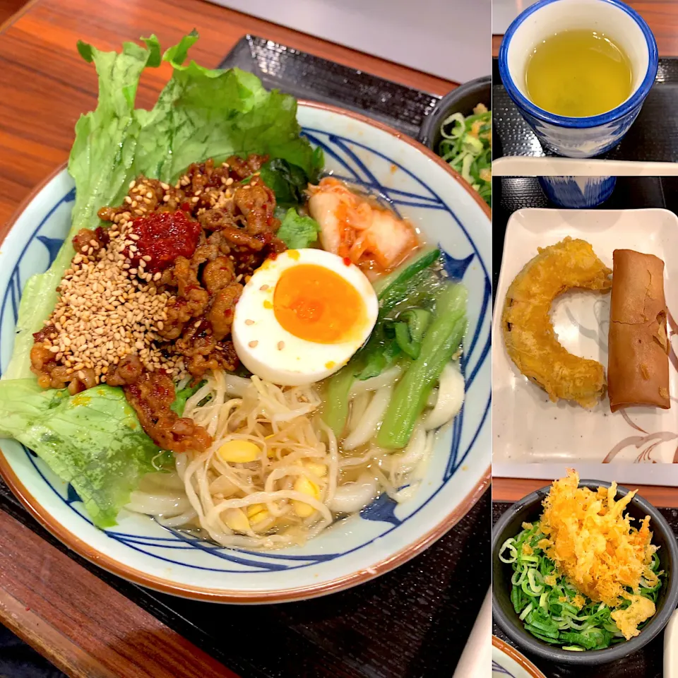 Snapdishの料理写真:辛辛　牛焼肉冷麺（うどん）|るみおんさん