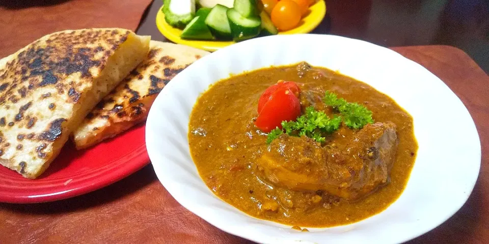 バターチキンカレーとチーズナンランチ|Aya☺︎さん