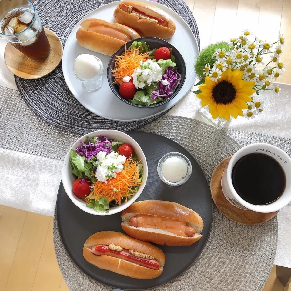 7/11❤︎休日モーニング❤︎
ふらのソーセージのホットドッグ🌭|Makinsさん