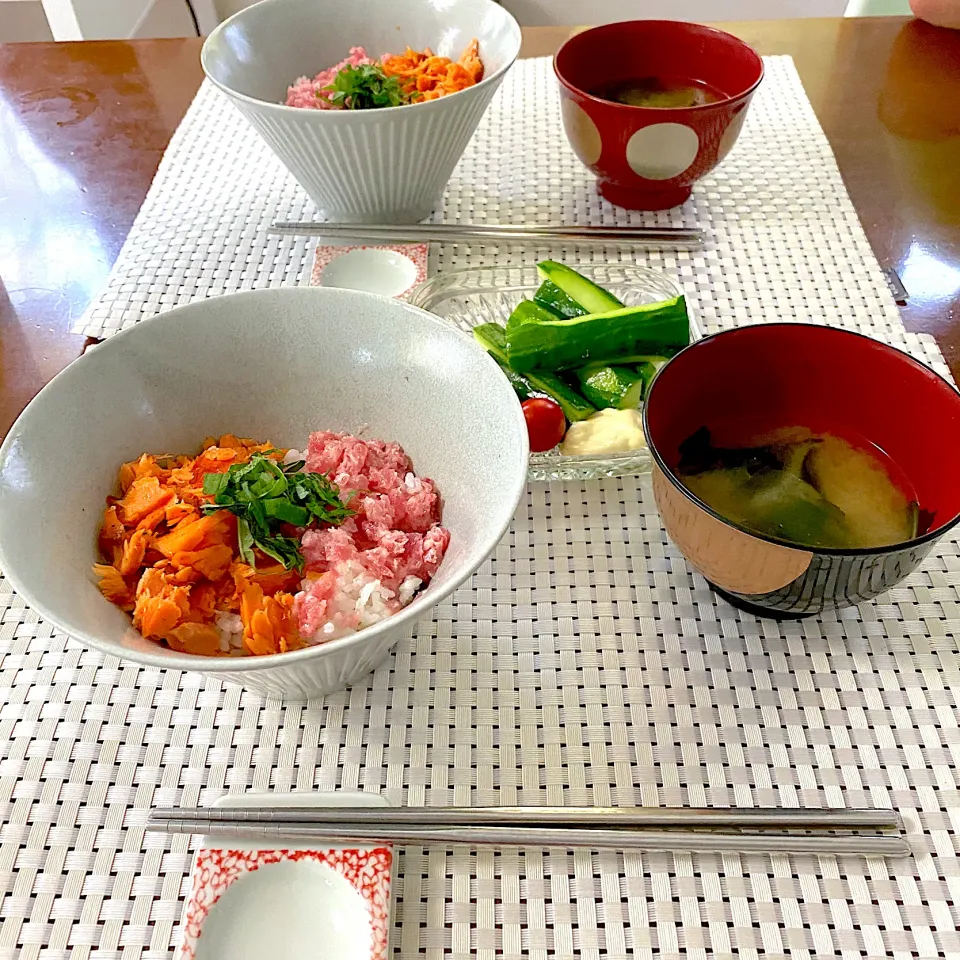 2食丼|𝑀𝐼𝑆𝑈𝑍𝑈さん