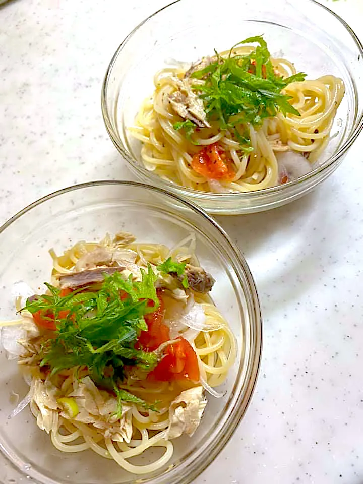 鯖水煮缶で冷製パスタ二種（イタリアン①和風②）|こっぷさん