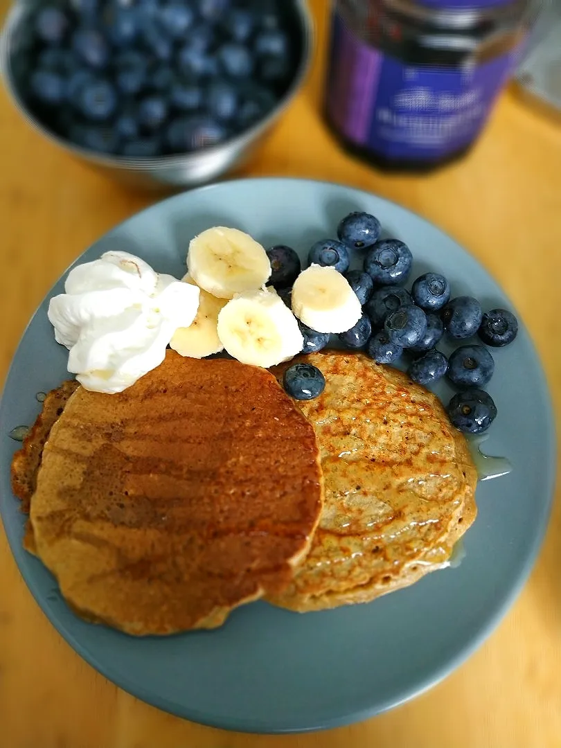 coconut coffee oat pancakes|Serendipitously obsessedさん