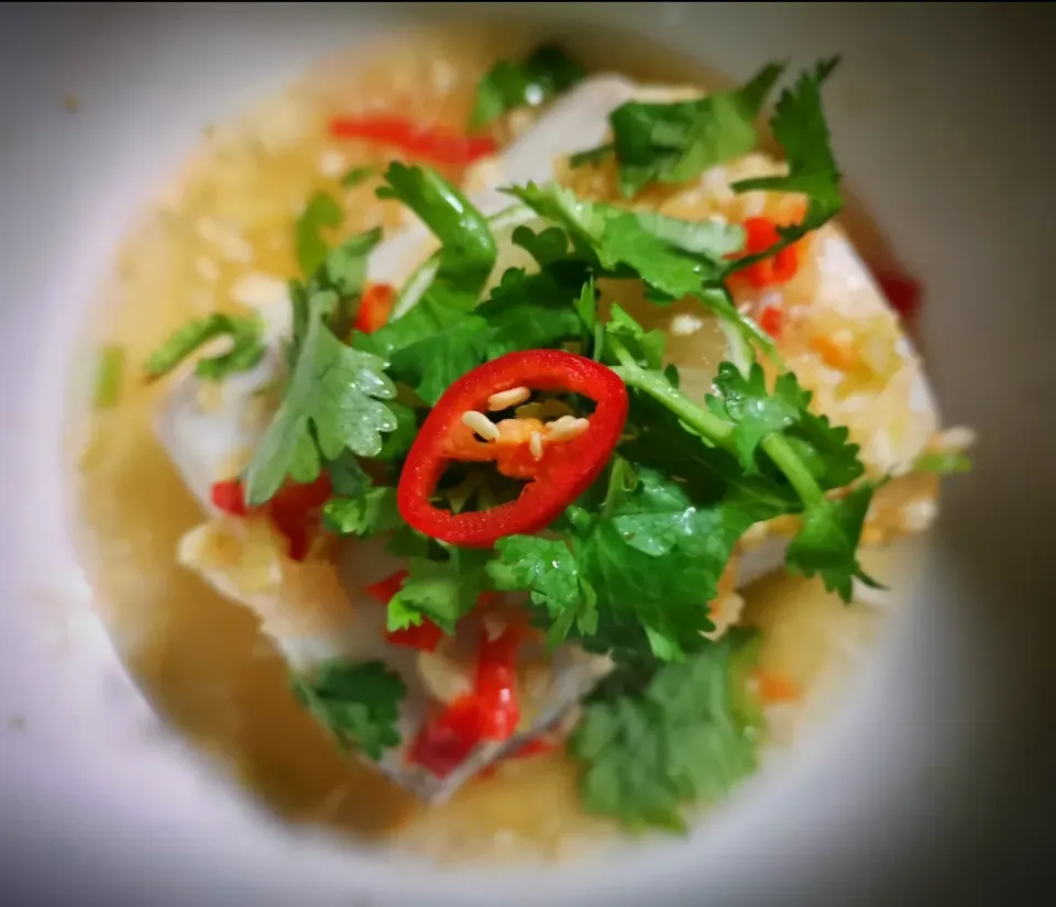 サンドラ リー's dish Thai Lime and Garlic Steam Fish|サンドラ リーさん