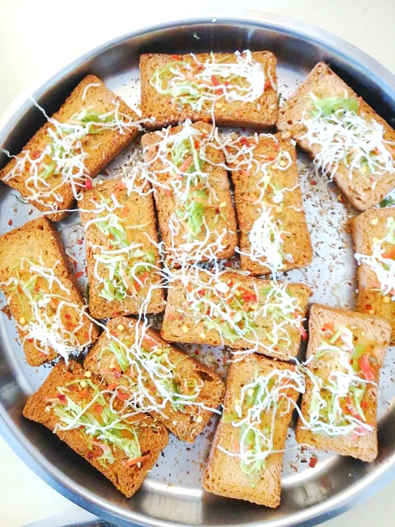 Cheesy toast|Falguni Chauhanさん