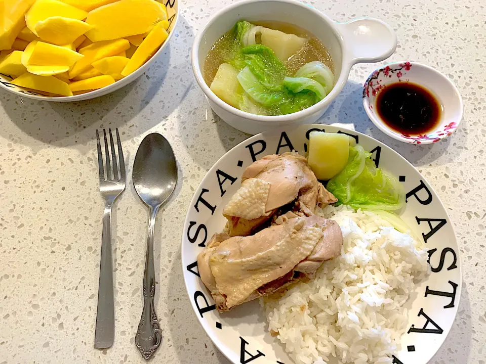 Pesang Manok cook with lots of peppercorn, ginger, and napa cabbage & potatoes😍 |🌺IAnneさん