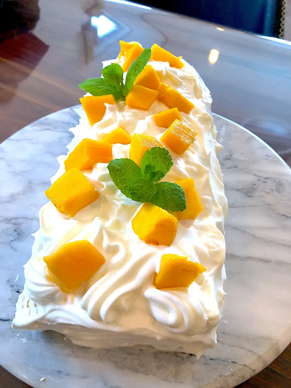 Mango roll cake|Ronaさん