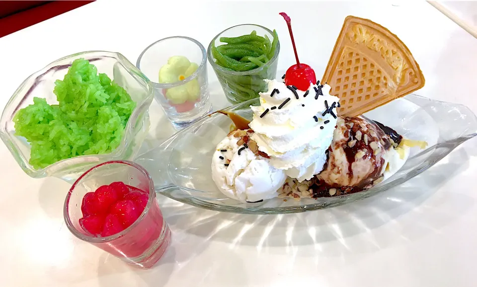 Thai Coconut Icecream Set|Kararak & Foodsさん