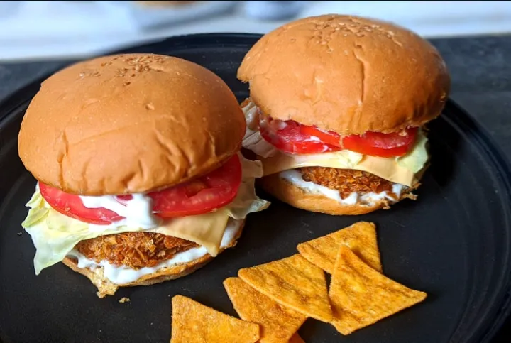 Snapdishの料理写真:Crispy Veggie burger
https://youtu.be/oztl9ZrPl1Q
plz visit and subscribe to my YouTube channel 😊🙏|Food philicさん