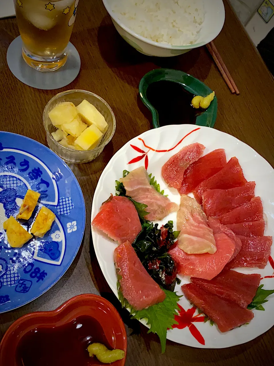 お刺身　鮪ハマチ　出し巻き卵　パイナップル　麦茶🍹|ch＊K*∀o(^^*)♪さん