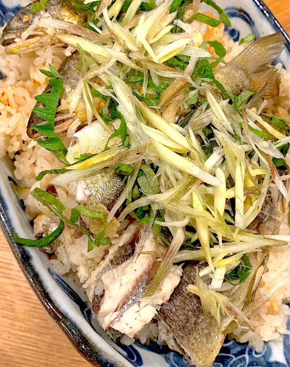 Grilled ayu river trout steamed with rice, ginger & perilla leaves|HouseHusさん