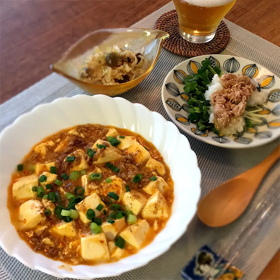 Snapdishの料理写真:塩麻婆豆腐
切干大根としめじのマリネ
ツナと貝割れのおろしぽん酢|𓇼 Ⓢ Ⓗ Ⓘ Ⓝ Ⓞ Ⓑ Ⓤ 𓇼さん