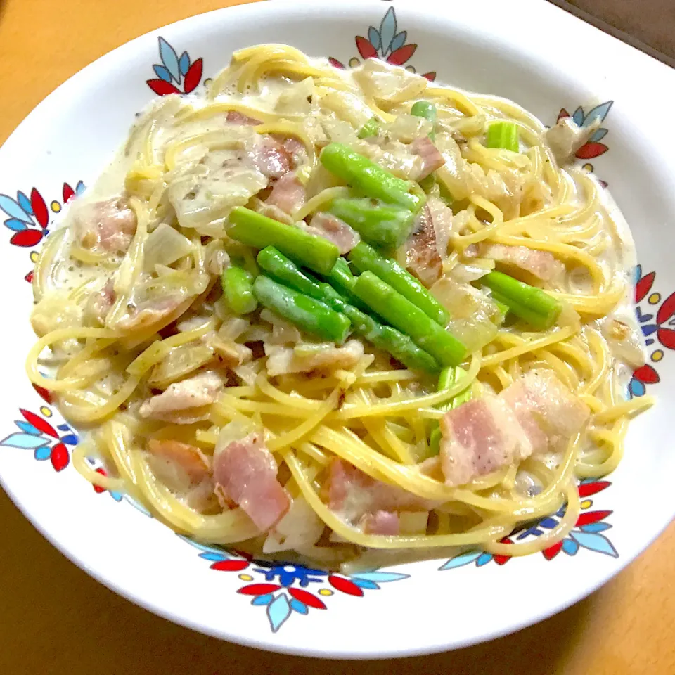 アスパラとベーコンのクリームパスタ|のりーさん