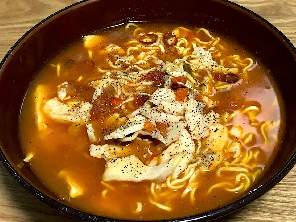 Snapdishの料理写真:☆マルちゃん正麺(旨塩味)でミネストローネ風ラーメン|まぁたんさん