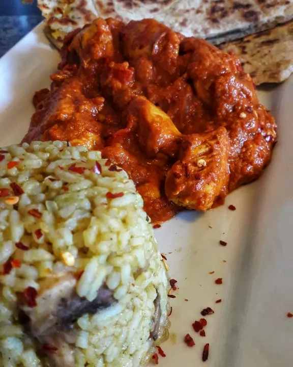 Snapdishの料理写真:homemade tandoori chicken and mushroom rice|kelly2shoesさん