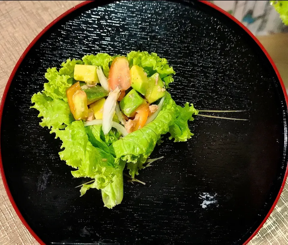 Tuna Avocado Salad
Keto Diet|SerenityRinoaさん