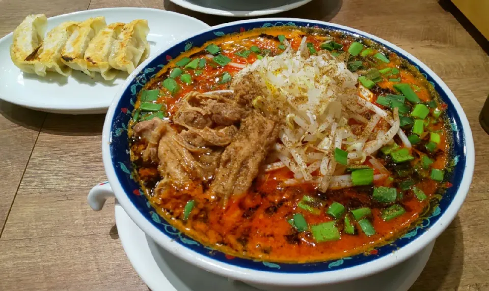 Snapdishの料理写真:ラーメン屋さんで晩御飯
「からみそビリー」
|miyuki🌱さん