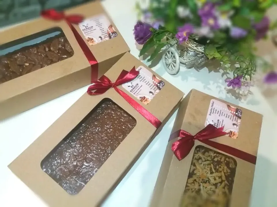 ready to deliver brownies @bymamacin|Cindy Cesilyaさん