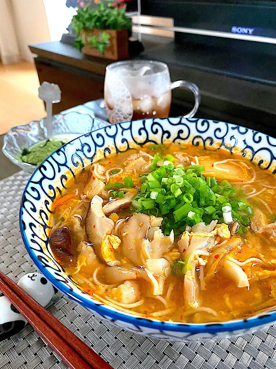 Snapdishの料理写真:ヘルシー鶏キムチ麺🐓|ゆかりさん