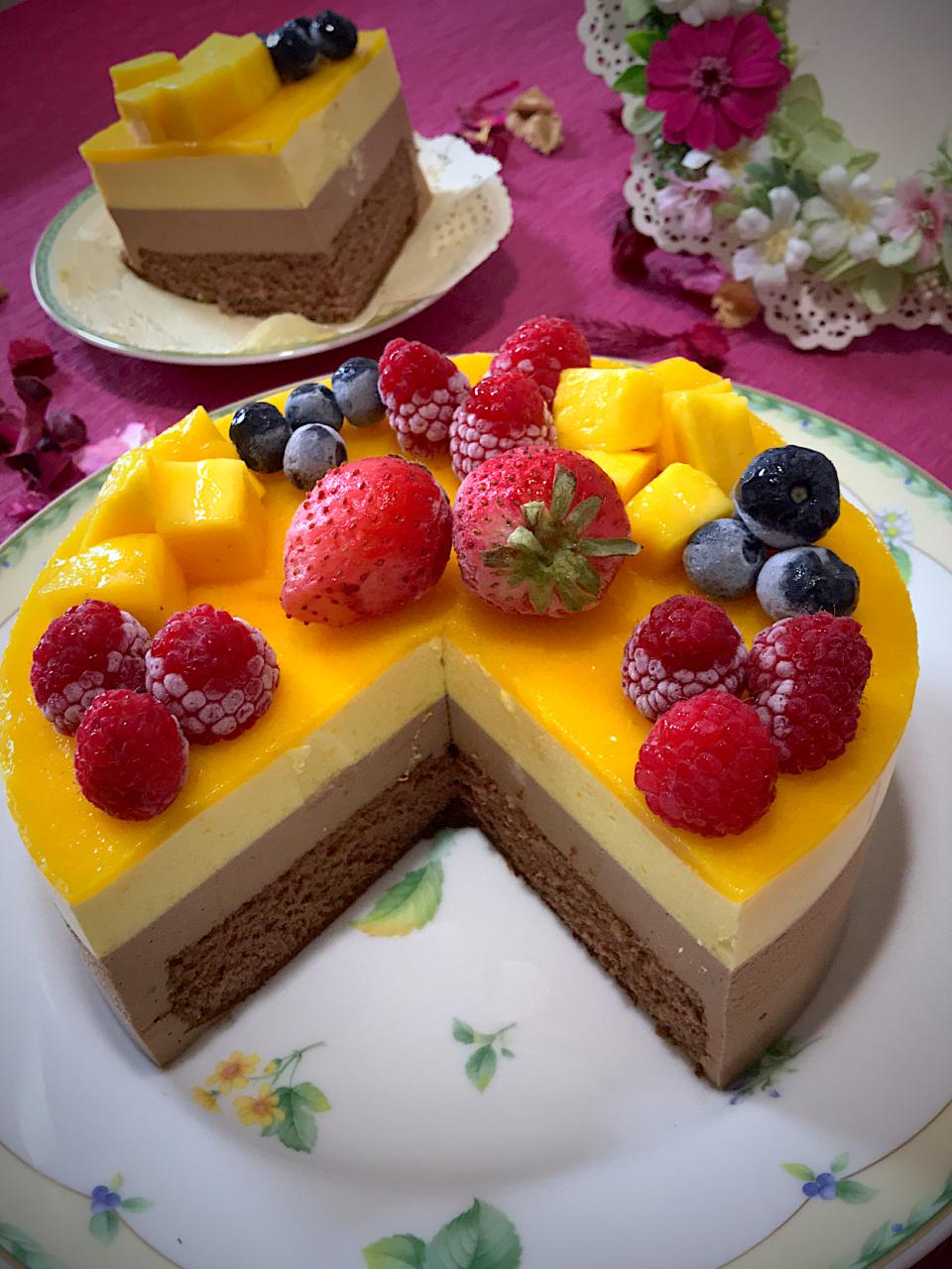 もえさんの料理 チョコっとマンゴームースケーキ🥭