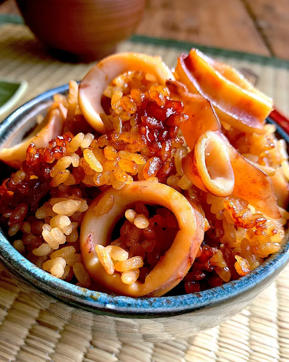 函館のイカ飯風 🦑イカの炊き込みごはんレシピ|呑兵衛料理家 おねこさん