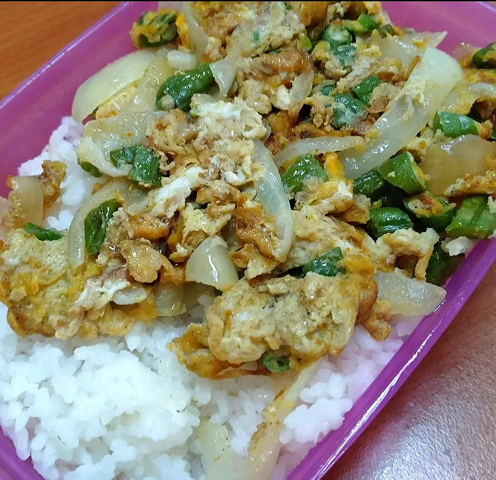 Rice & Egg with Holland Onion & Green Bean|Harlina  (Malaysia)さん